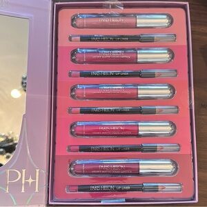 Low Start Paris Hilton Perfect Pout 10 piece Lipliner & matte liquid  Lipstick